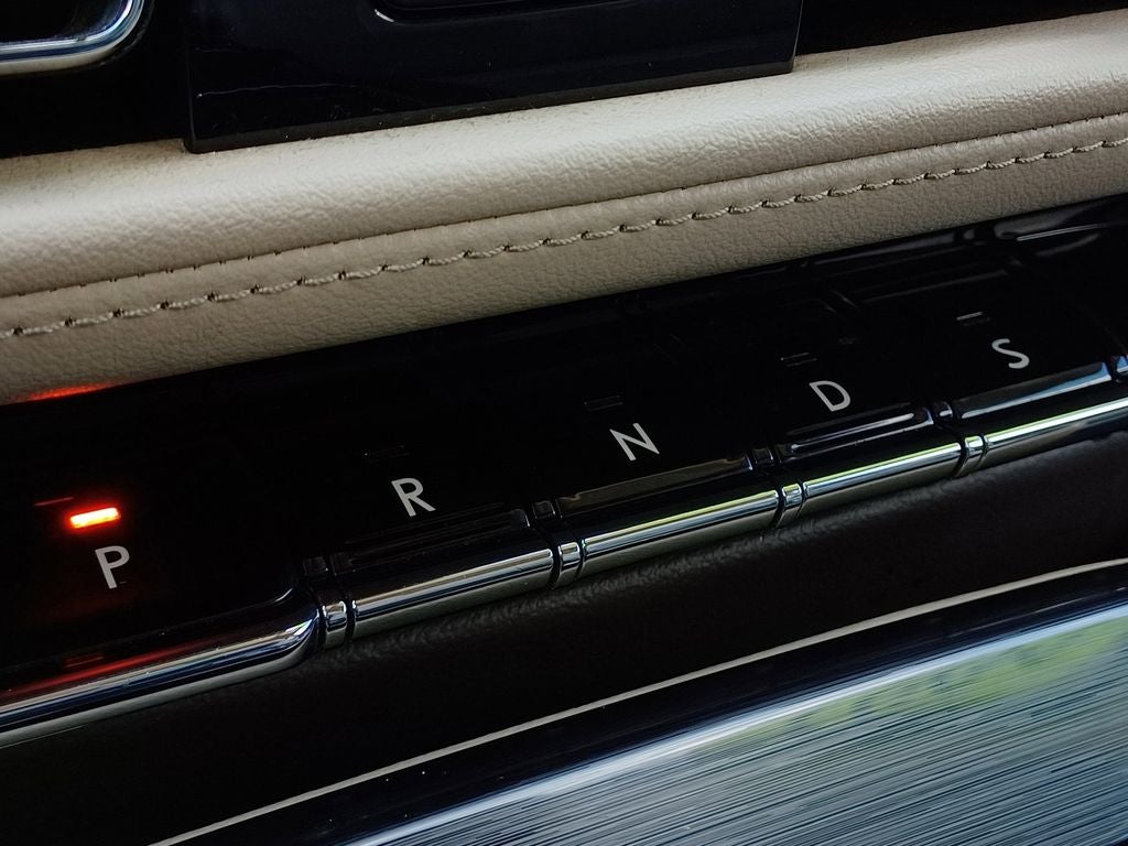 2021 Lincoln Nautilus Standard