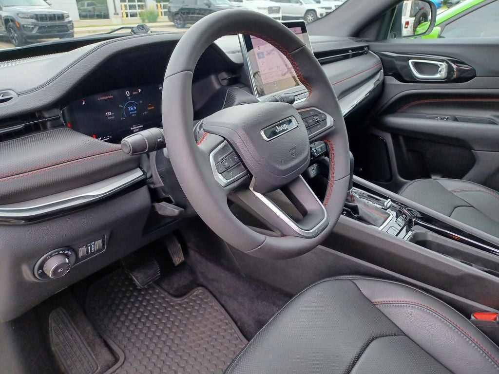 2025 Jeep Compass Trailhawk 4x4