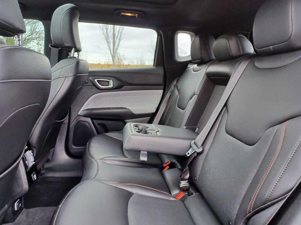 2023 Jeep Compass Latitude Lux FWD