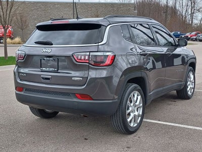 2023 Jeep Compass Latitude Lux FWD