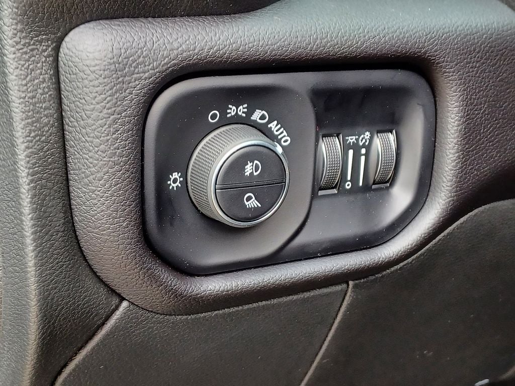 2025 RAM Ram 2500 RAM 2500 LARAMIE CREW CAB 4X4 6'4' BOX