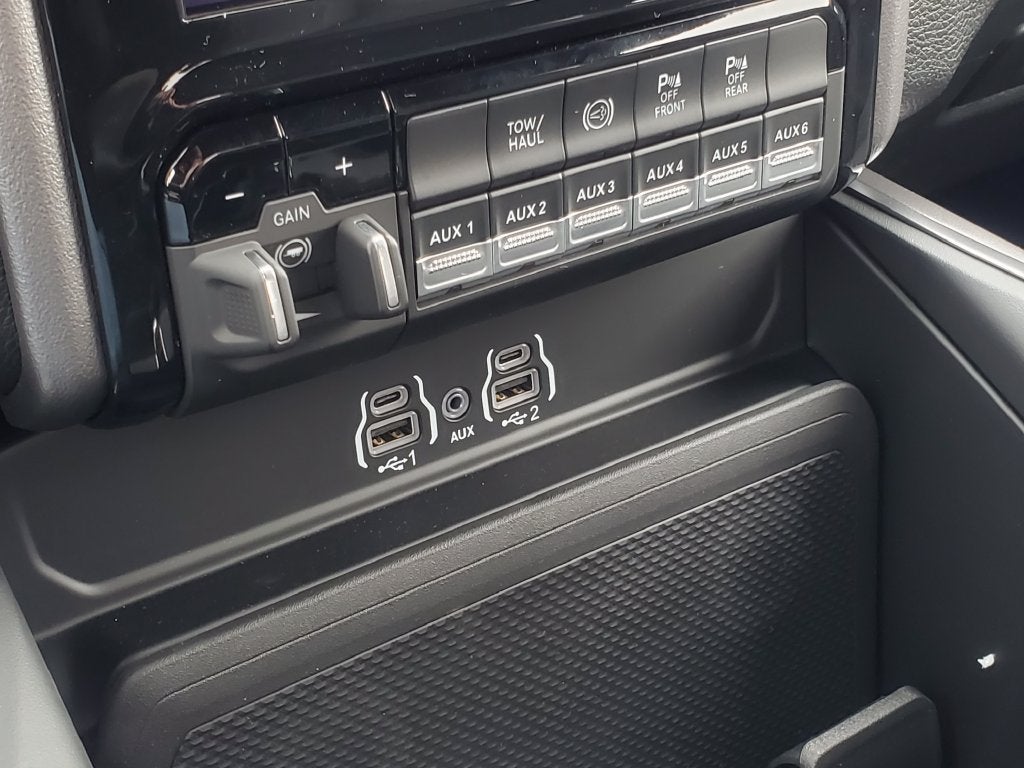 2027 RAM Ram 3500 Big Horn