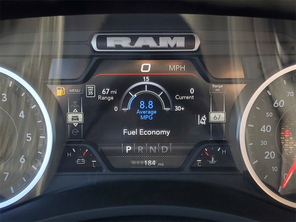 2025 RAM 2500 Tradesman Regular Cab 4x4 8' Box