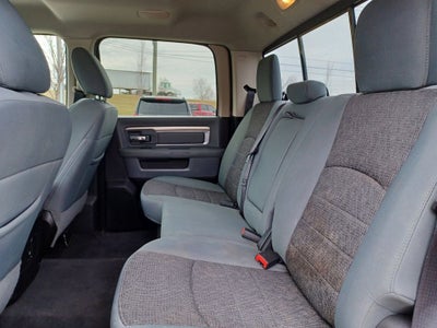 2017 RAM 1500 Big Horn Crew Cab 4x4 5'7' Box