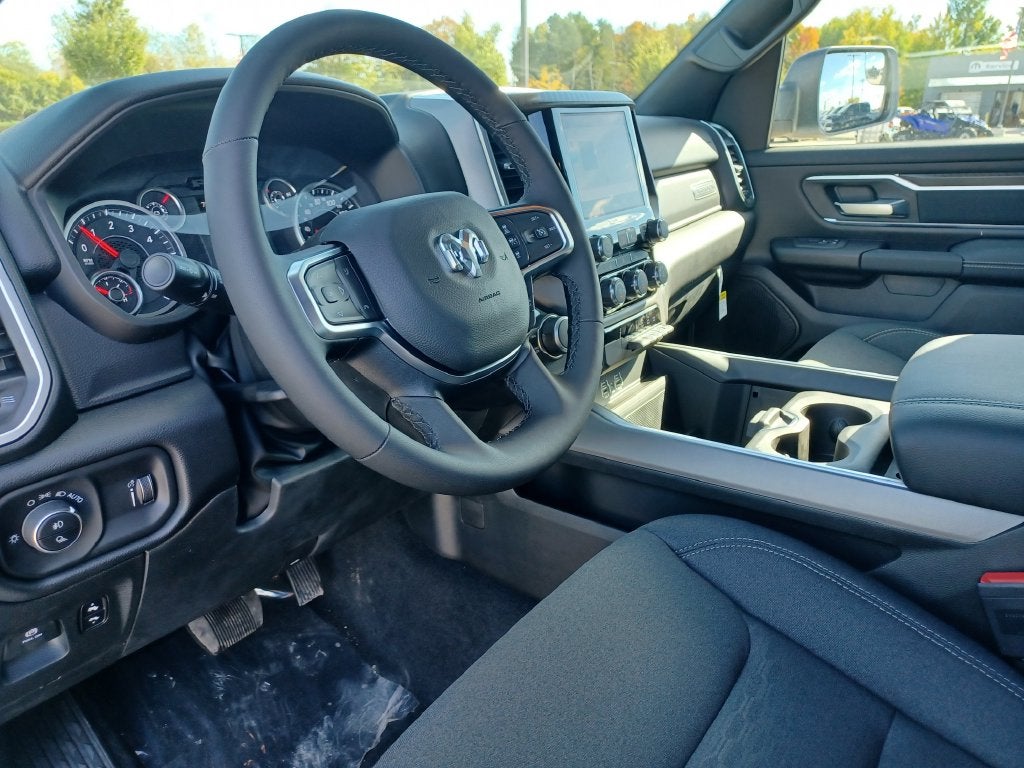 2027 RAM Ram 1500 Big Horn/Lone Star