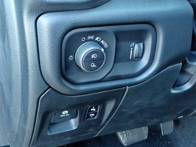 2027 RAM Ram 1500 Big Horn/Lone Star