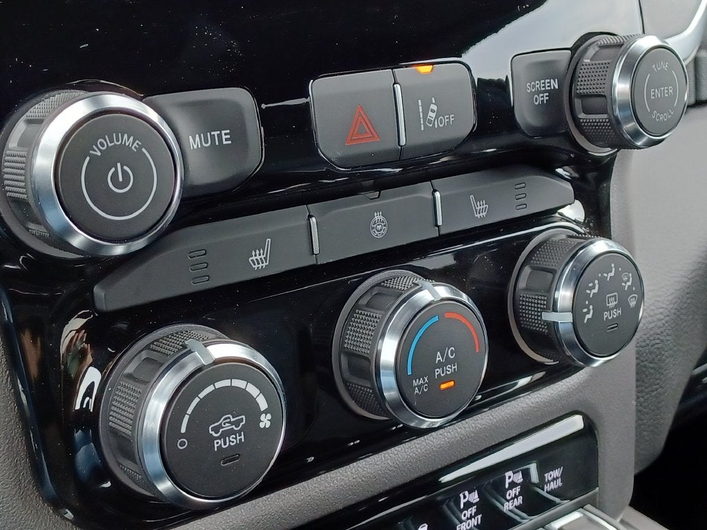 2027 RAM Ram 1500 Big Horn/Lone Star
