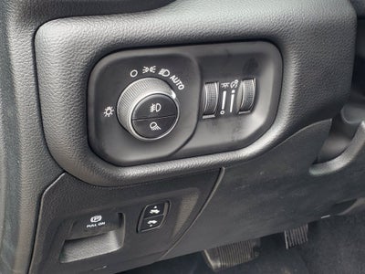2027 RAM Ram 1500 Big Horn/Lone Star