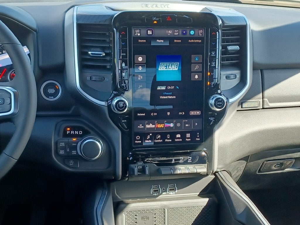 2027 RAM Ram 1500 Big Horn/Lone Star