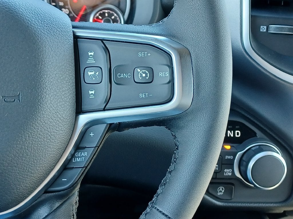 2027 RAM Ram 1500 Big Horn/Lone Star