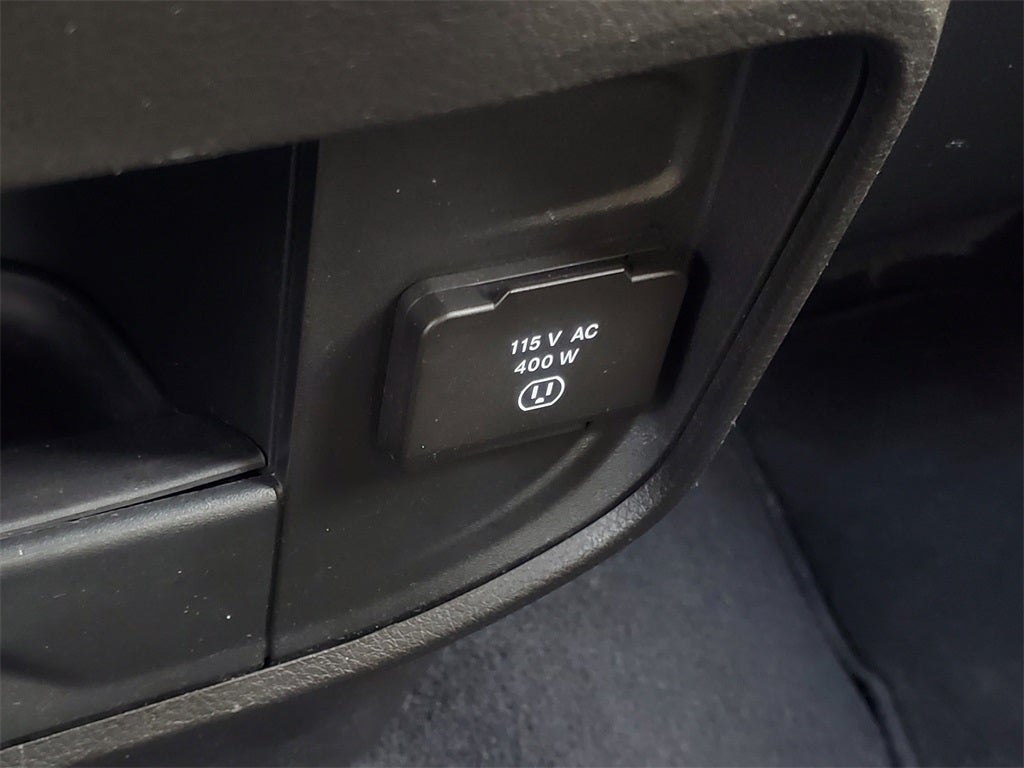 2024 RAM 2500 Tradesman Crew Cab 4x4 6'4' Box