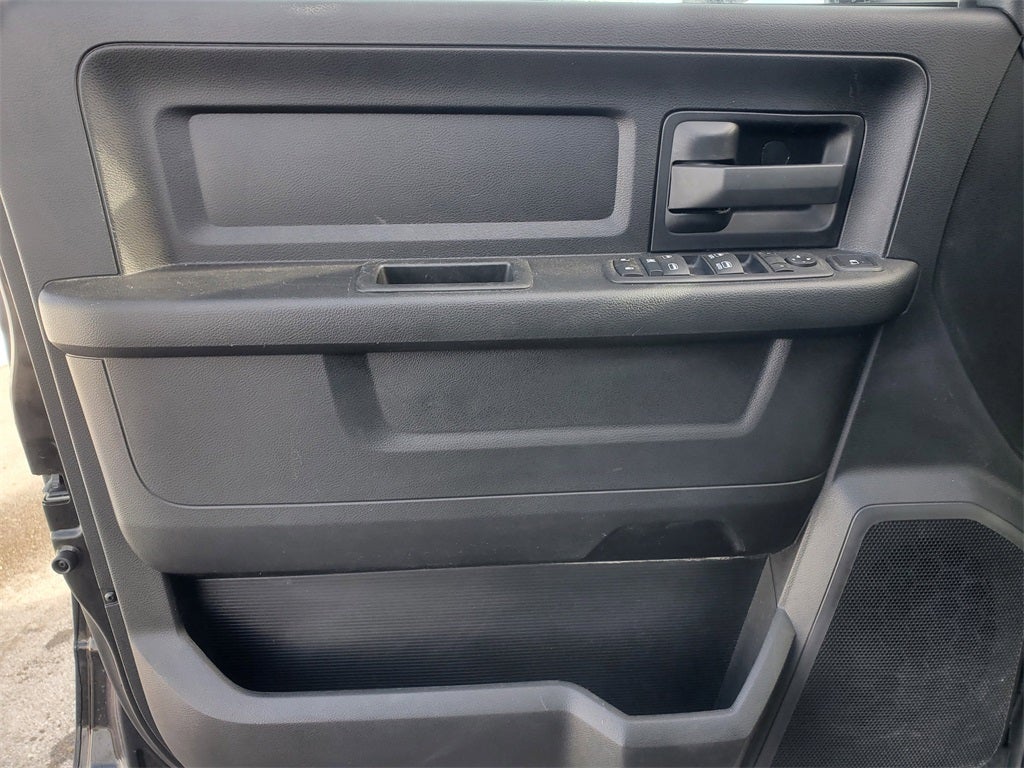 2024 RAM 2500 Tradesman Crew Cab 4x4 6'4' Box