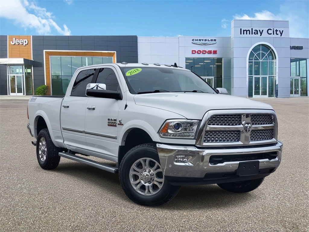 2018 RAM 2500 Laramie Crew Cab 4x4 6'4' Box