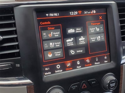 2018 RAM 2500 Laramie Crew Cab 4x4 6'4' Box