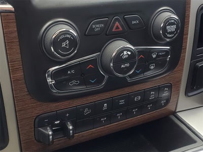 2018 RAM 2500 Laramie Crew Cab 4x4 6'4' Box