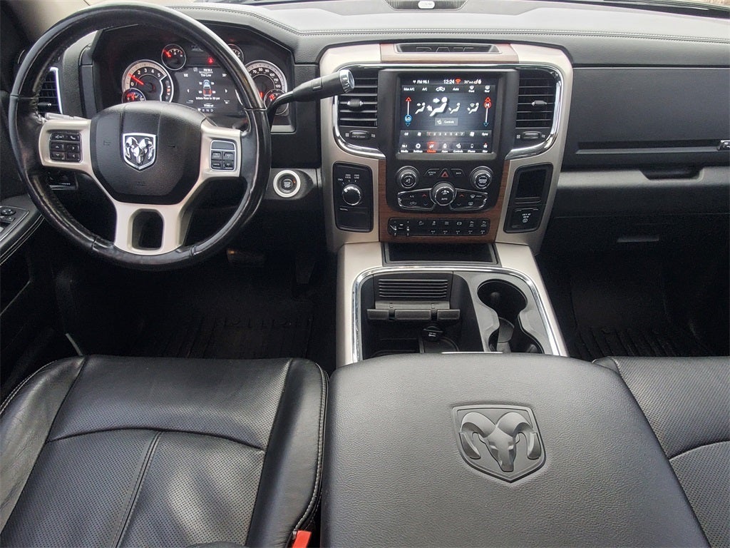 2018 RAM 2500 Laramie Crew Cab 4x4 6'4' Box