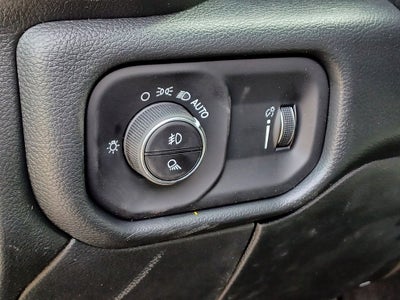 2026 RAM Ram 2500 RAM 2500 BLACK EXPRESS CREW CAB 4X4 8' BOX