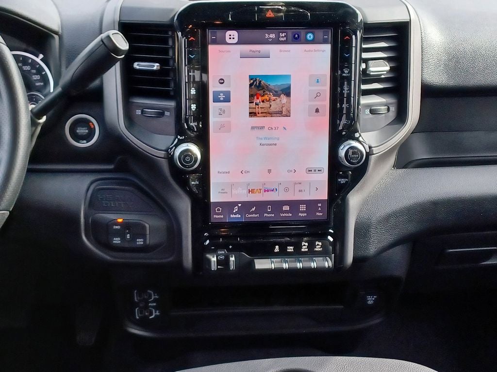 2026 RAM Ram 2500 RAM 2500 BLACK EXPRESS CREW CAB 4X4 8' BOX