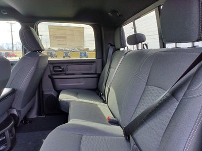 2026 RAM Ram 2500 RAM 2500 BLACK EXPRESS CREW CAB 4X4 8' BOX