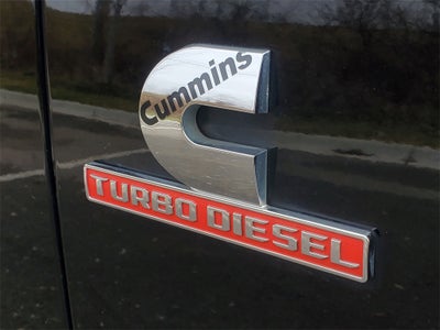 2019 RAM 2500 Laramie Mega Cab 4x4 6'4' Box