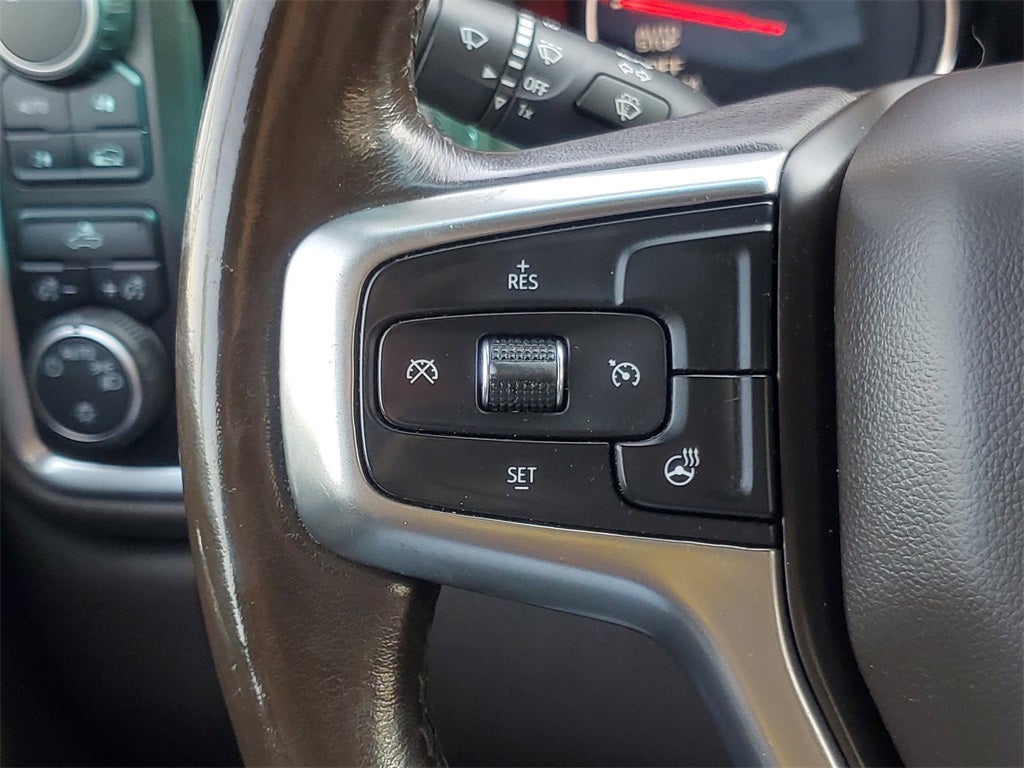 2022 Chevrolet Silverado 1500 LTD 4WD Crew Cab Short Bed LT