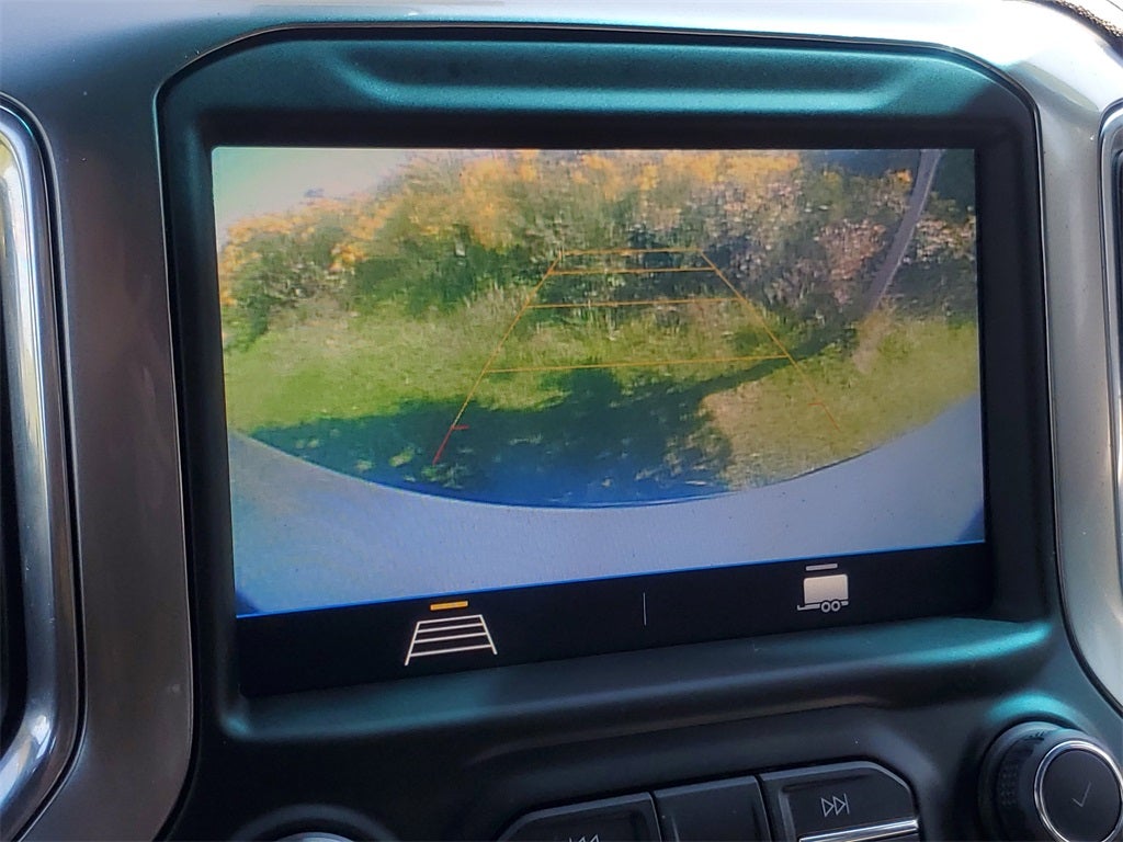 2022 Chevrolet Silverado 1500 LTD 4WD Crew Cab Short Bed LT