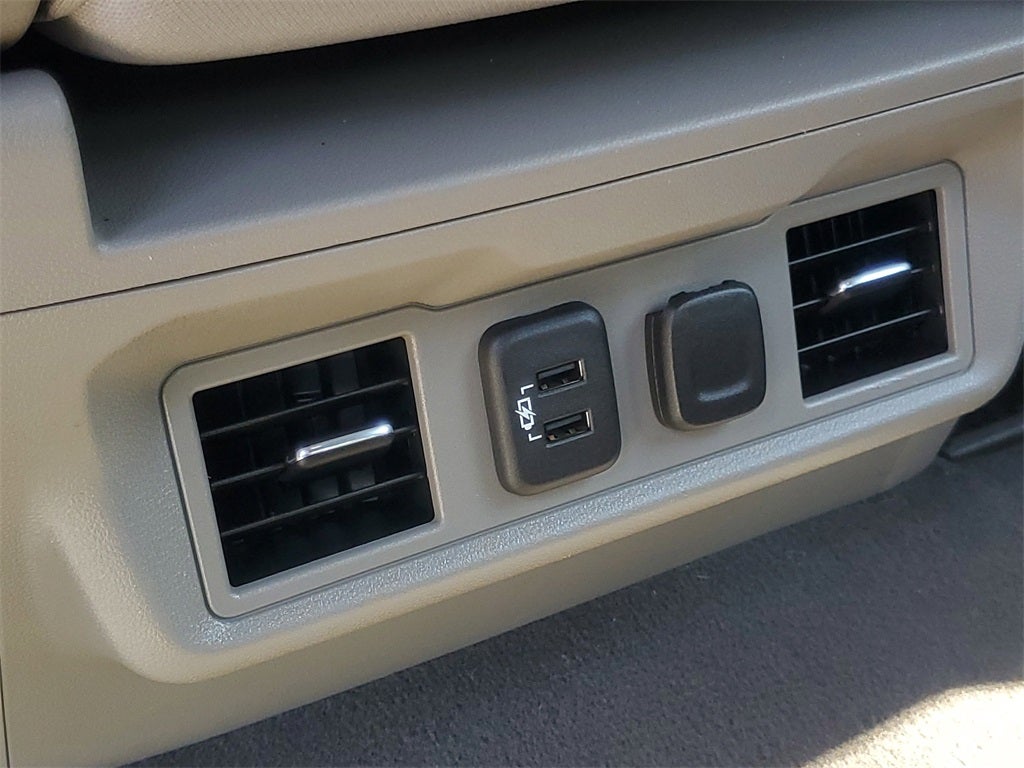 2022 Chevrolet Silverado 1500 LTD 4WD Crew Cab Short Bed LT