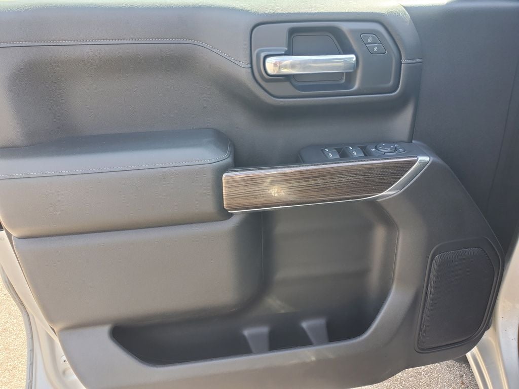 2020 Chevrolet Silverado 1500 4WD Crew Cab Short Bed LT