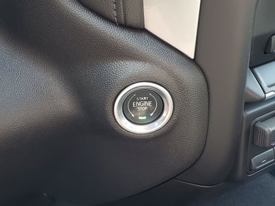 2020 Chevrolet Silverado 1500 4WD Crew Cab Short Bed LT