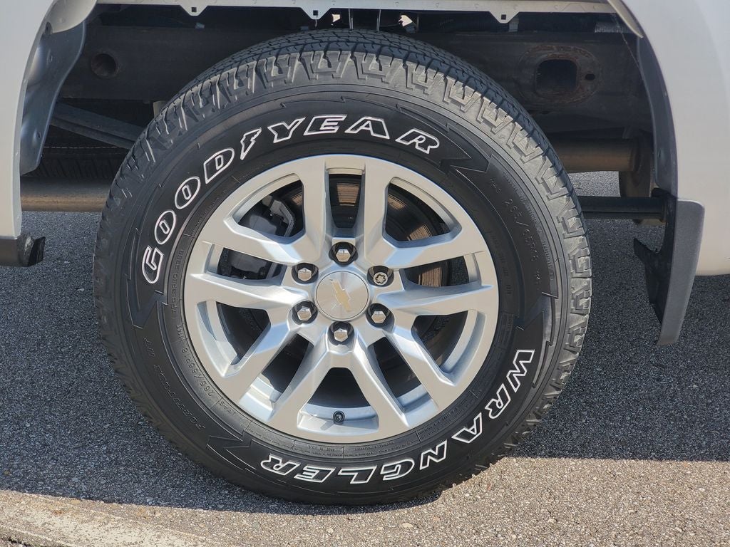 2020 Chevrolet Silverado 1500 4WD Crew Cab Short Bed LT