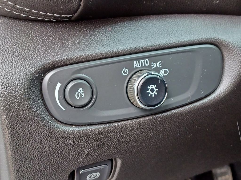 2023 Chevrolet Blazer AWD 2LT