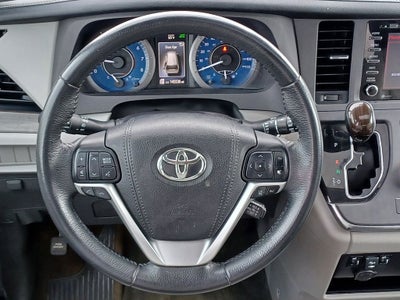 2018 Toyota Sienna XLE 7 Passenger