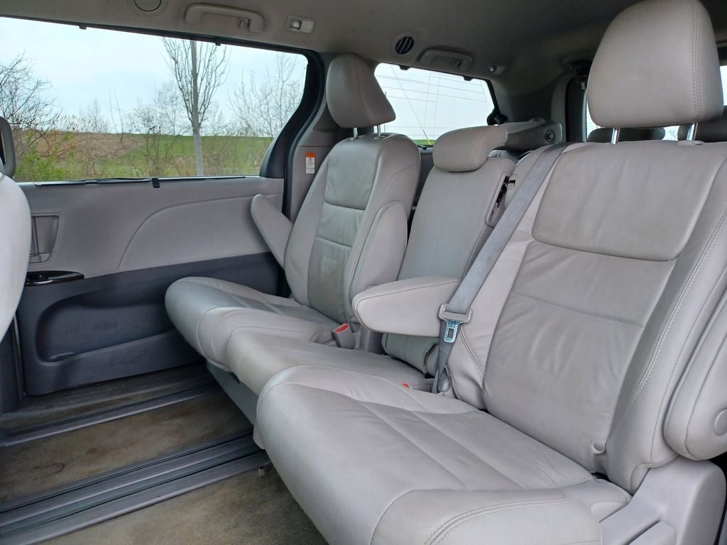 2018 Toyota Sienna XLE 7 Passenger