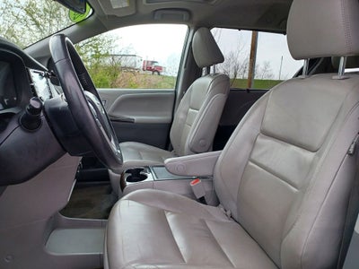 2018 Toyota Sienna XLE 7 Passenger