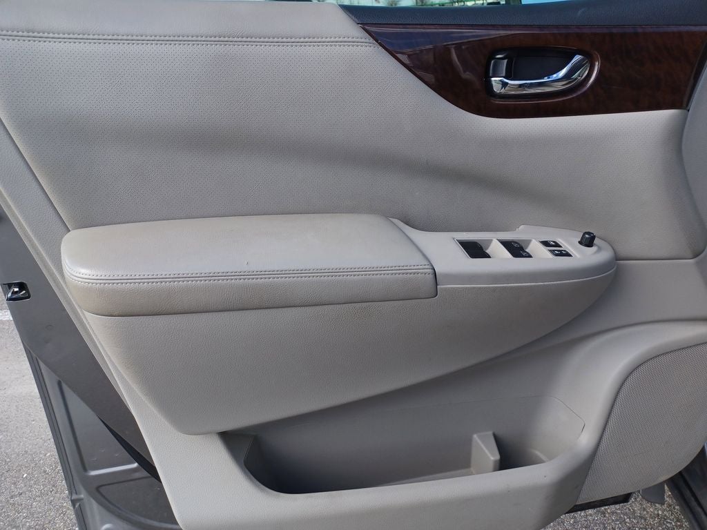 2012 Nissan Quest SL