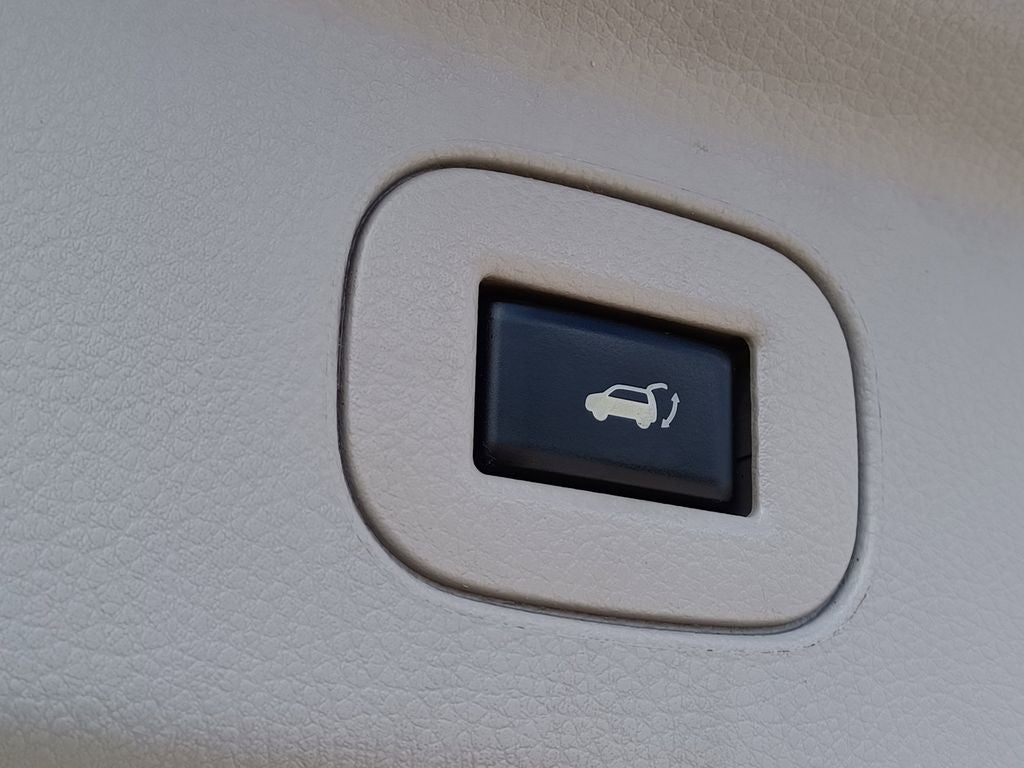2012 Nissan Quest SL