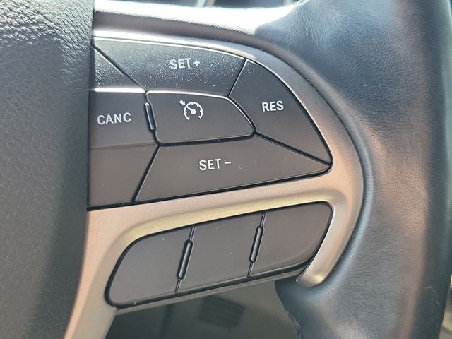 2020 Jeep Grand Cherokee Laredo E