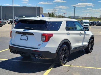 2022 Ford Explorer ST