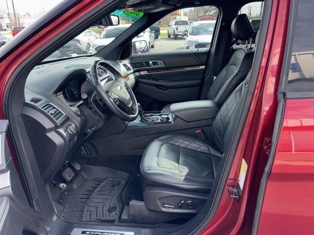 2017 Ford Explorer Platinum
