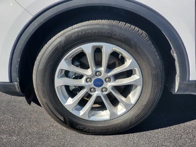 2022 Ford Escape Hybrid SE
