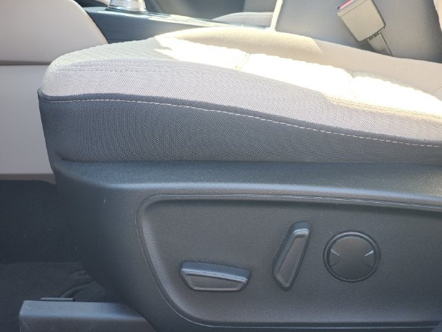 2022 Ford Escape Hybrid SE