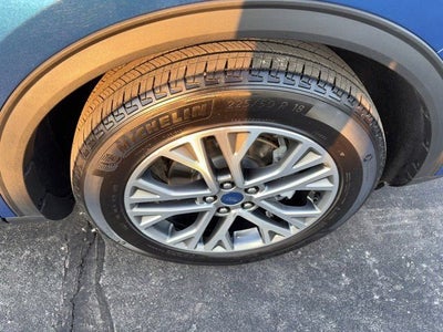 2022 Ford Escape SEL