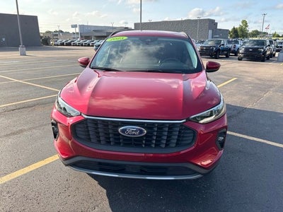2025 Ford Escape Platinum