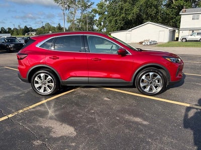 2025 Ford Escape Platinum