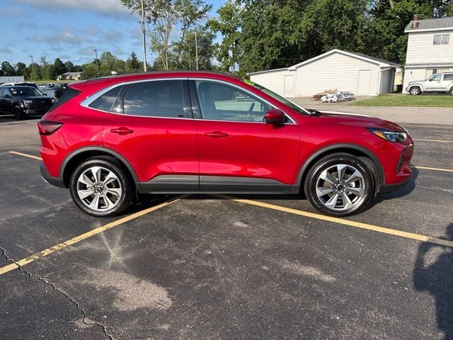 2025 Ford Escape Platinum