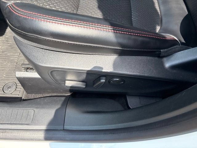 2024 Ford Escape ST-Line Select