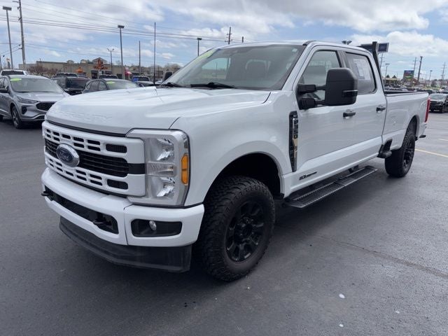 2023 Ford F-350SD XLT