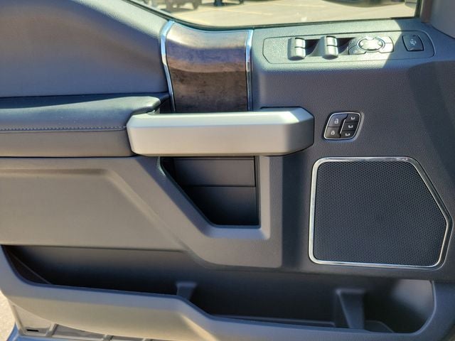 2022 Ford F-350SD Lariat