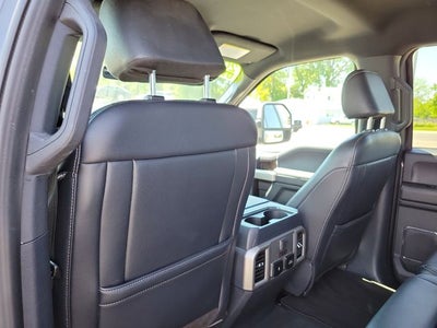 2022 Ford F-350SD Lariat