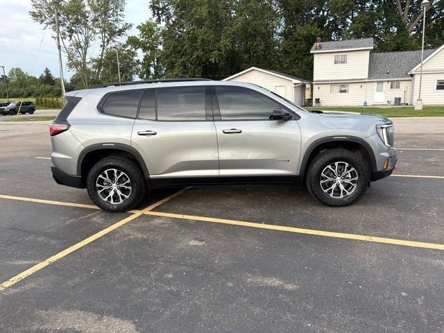 2024 GMC Acadia AT4